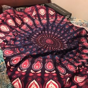 Circle tapestry. Very pretty.